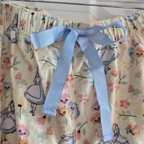 Disney Alice in Wonderland Pajama Bottoms - Picture 2 of 6